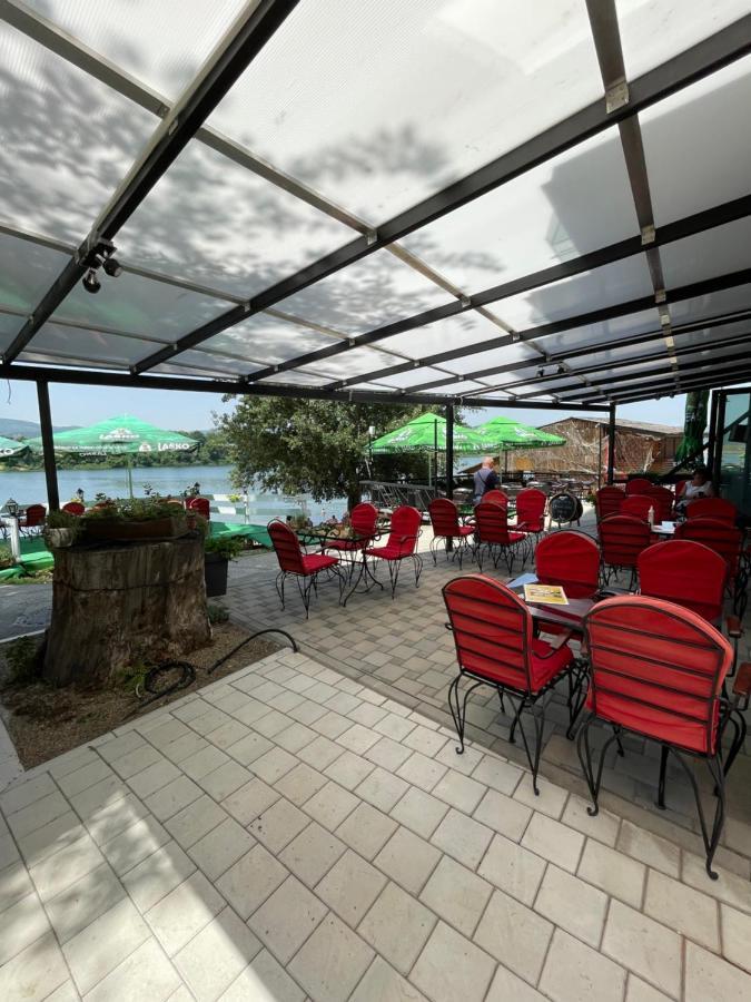 Lake View Tasic Veliko Gradiste Luaran gambar